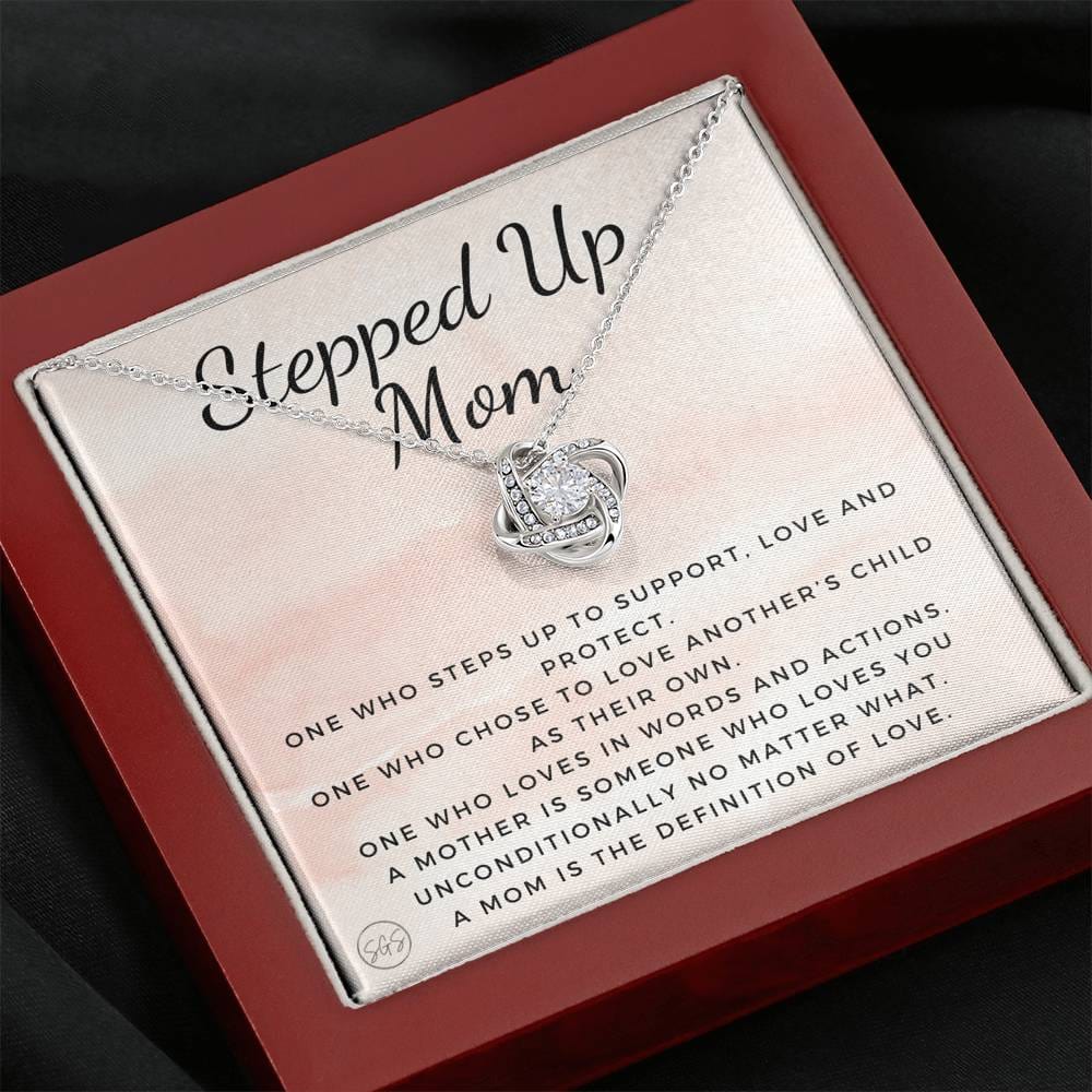 1026c Necklace Love Knot