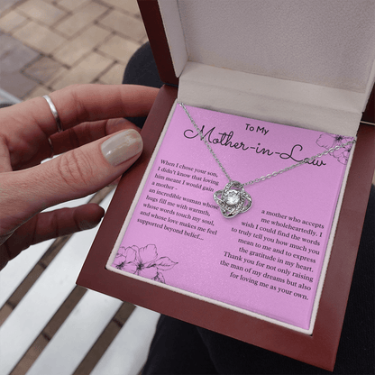 Personalized Knot Necklace for Your Mother-in-law | Mother's Day Gift, From Daughter-in-Law, Mother in Love MIL3k